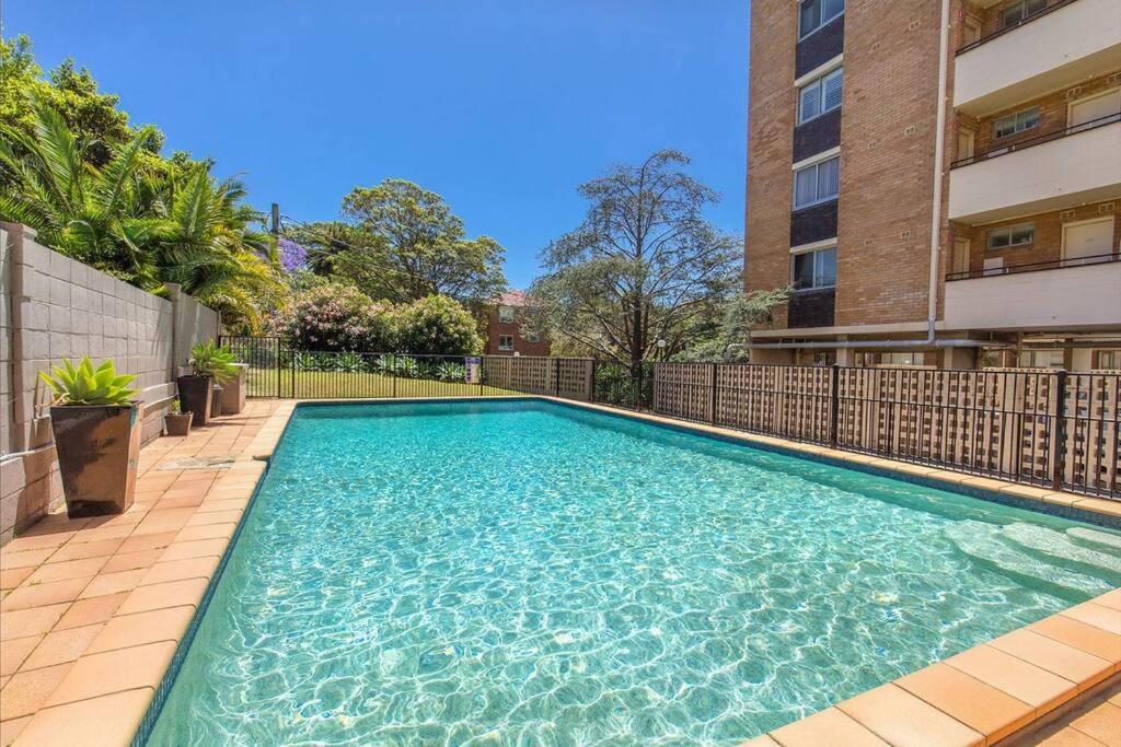Wy603 - Wyagdon Street - Neutral Bay Sydney